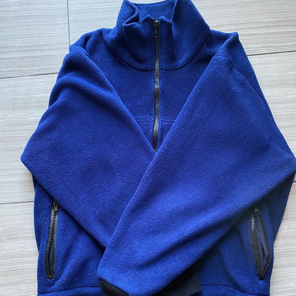 Cabela’s  Blue Fleece Jacket  Sz Lg